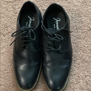 Jousen Milan dress shoe men size 7. Used twice, but very good condition